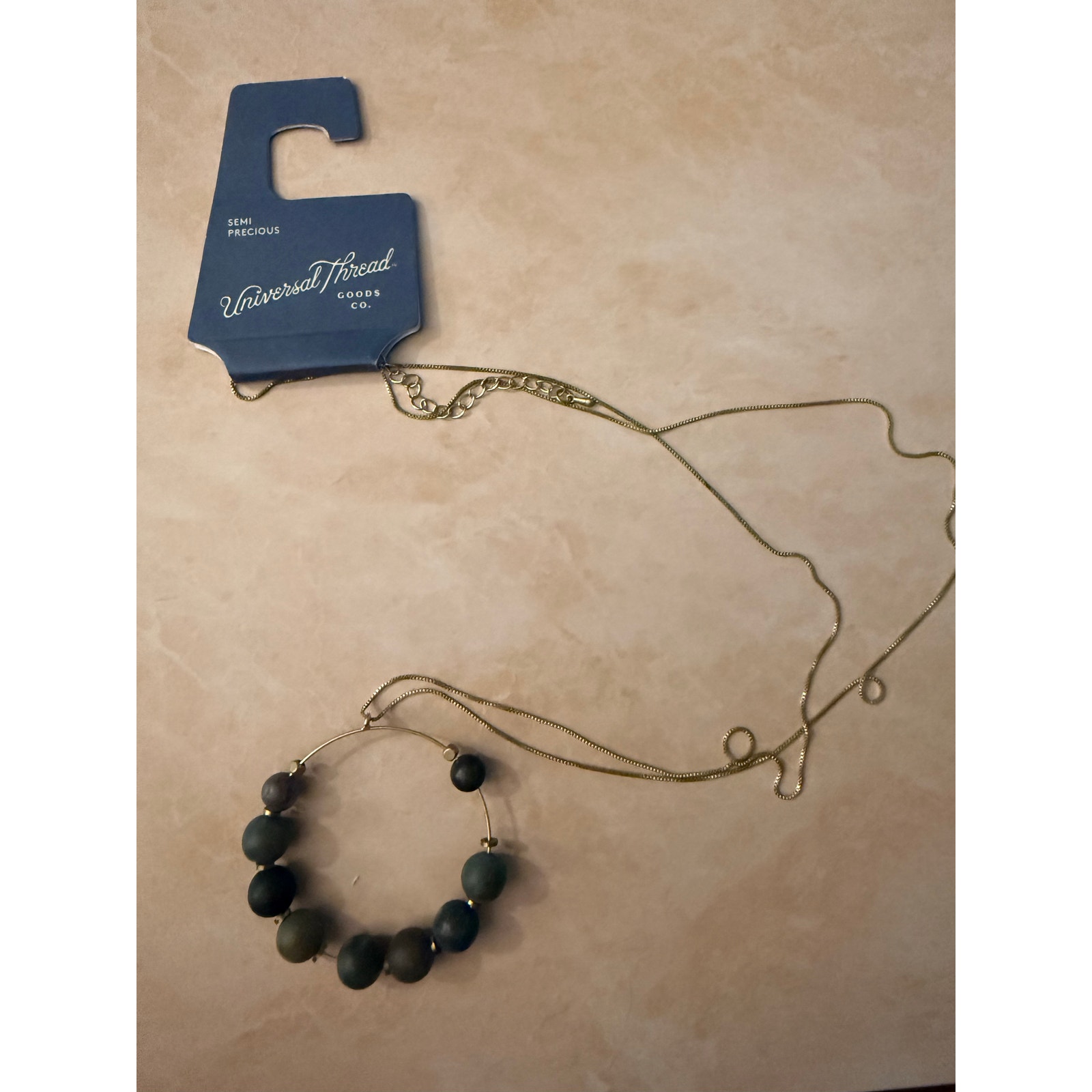 625 Nwt Universal Thread Oval Wire Stationed Semi-Precious Pendant Necklace 6$